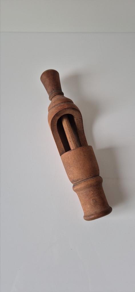 Ancien bouche-bouteille manuel – Outil de cave vintage, Antiek en Kunst, Antiek | Woonaccessoires, Ophalen of Verzenden
