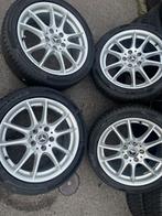 Originele velgen 17 inch Mercedes met banden 215/45/17, Enlèvement ou Envoi