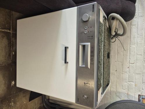 Te koop: goed werkende inbouw vaatwasser van het merk BEKO, Elektronische apparatuur, Vaatwasmachines, Gebruikt, Inbouw, Ophalen