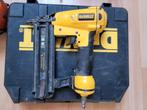 DeWalt, Doe-het-zelf en Bouw, Ophalen