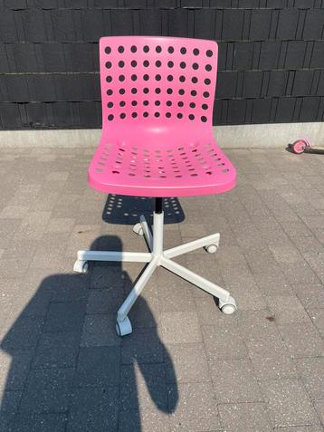 Bureau stoel beschikbaar voor biedingen