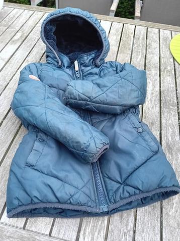 Wintervest meisje beschikbaar voor biedingen