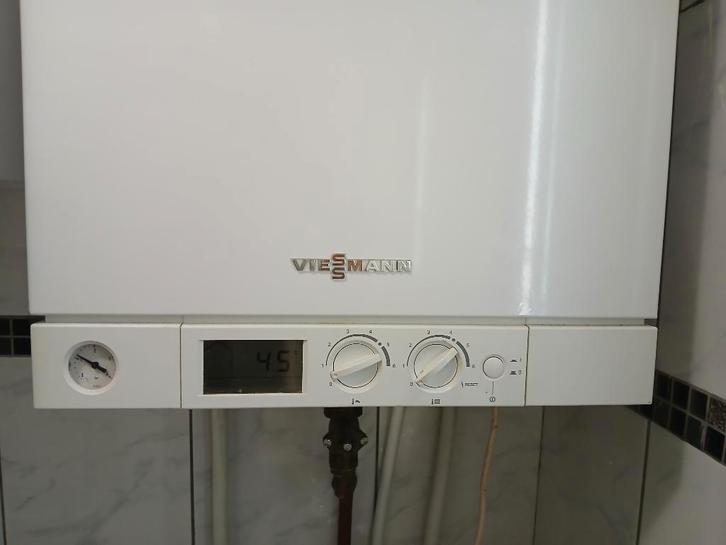 Chaudière mural, Doe-het-zelf en Bouw, Verwarming en Radiatoren, Gebruikt, Cv-ketel of Combi-ketel, 800 watt of meer, 30 tot 80 cm