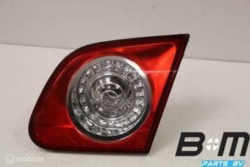 Achterlicht in klep rechts VW Passat B6 Sedan beschikbaar voor biedingen