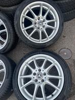 Originele velgen 17 inch Mercedes met banden 215/45/17, Enlèvement ou Envoi