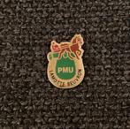 PIN - PMU - LAMOTTE BEUVRON - PAARDENKOERS - HORSE RACING, Verzenden, Gebruikt, Sport, Speldje of Pin