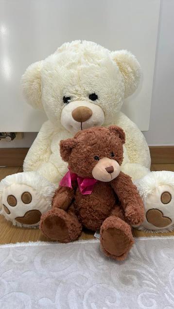 Peluches ours  beschikbaar voor biedingen