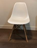 3 witte kuipstoelen - GRATIS, Huis en Inrichting, Stoelen, Ophalen, Kunststof, Gebruikt, Drie
