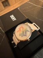 DKNY horloge wit, Handtassen en Accessoires, Horloges | Heren, Overige merken, Kunststof, Polshorloge, Kunststof