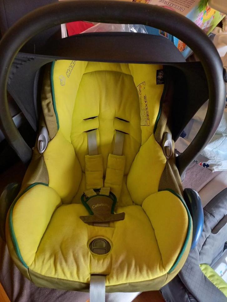 Maxi cosi cabriofix, familyfix en pearl, Kinderen en Baby's, Autostoeltjes, Gebruikt, Maxi-Cosi, Isofix, Ophalen
