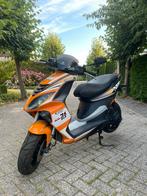 Piaggio nrg duitse papieren 2300 km !, Fietsen en Brommers, Ophalen