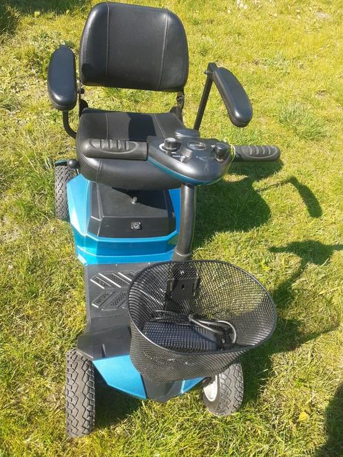 Scootmobiel vivo met  goede  batterijen demonteerbaar in 5, Diversen, Rolstoelen, Zo goed als nieuw, Ophalen