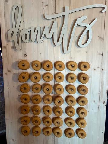 Donut wall, Enlèvement, Comme neuf