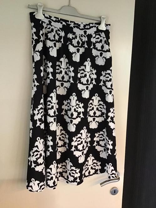Caroline BISS rok nieuw maat 38, Kleding | Dames, Rokken, Maat 38/40 (M), Zwart, Verzenden