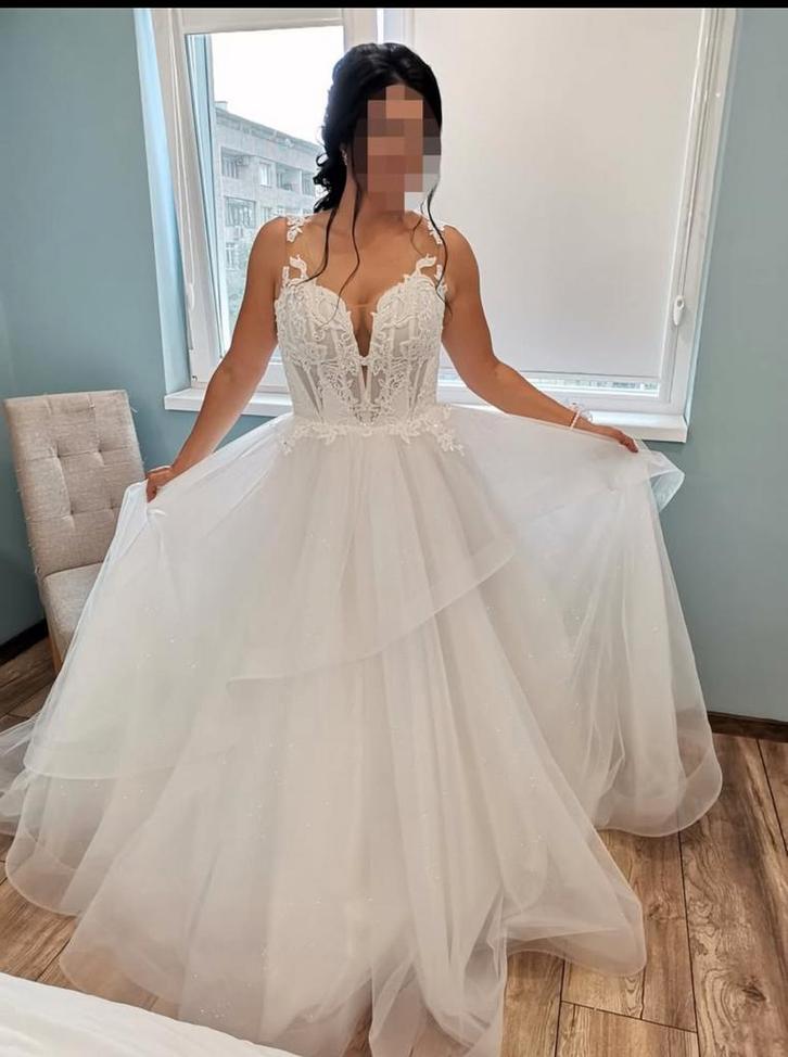 Prachtige Designer (uniek) Champagne Bruidsjurk met Korset, Kleding | Dames, Trouwkleding en Trouwaccessoires, Ophalen of Verzenden