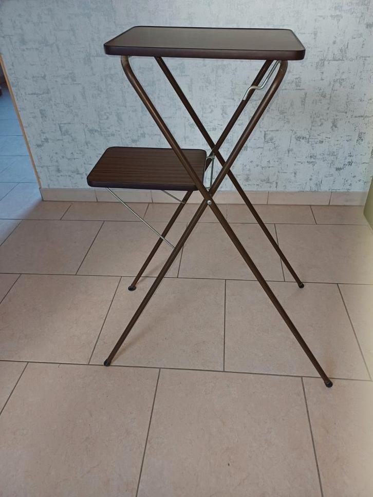 Table pour projecteur, Audio, Tv en Foto, Diaprojectoren, Zo goed als nieuw, Ophalen