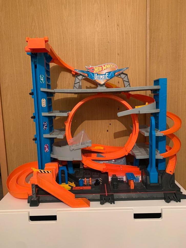 Hot Wheels Ultimate Garage, Enfants & Bébés, Jouets | Circuits, Utilisé, Circuit, Manuelle, Hot Wheels, Avec looping, Enlèvement