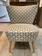 Wit/grijze fauteuil in retrostijl van „Maison du Monde”, Hout, Minder dan 75 cm, Zo goed als nieuw, Rétro