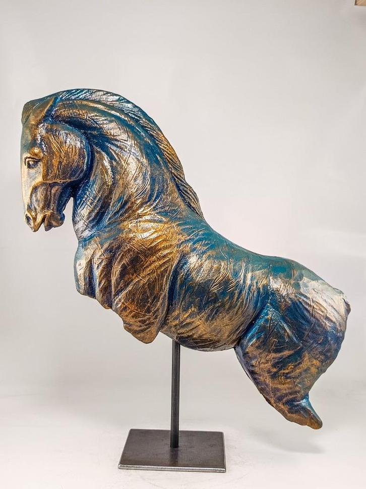 "Prancing horse Blue & gold" - Salvatore Alibrio, Antiek en Kunst, Kunst | Beelden en Houtsnijwerken, Ophalen