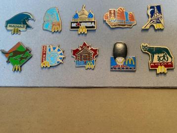 Lot 10 pin's McDonald's beschikbaar voor biedingen