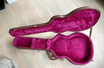 Originele Gibson USA EAS gitaarkoffer beschikbaar voor biedingen
