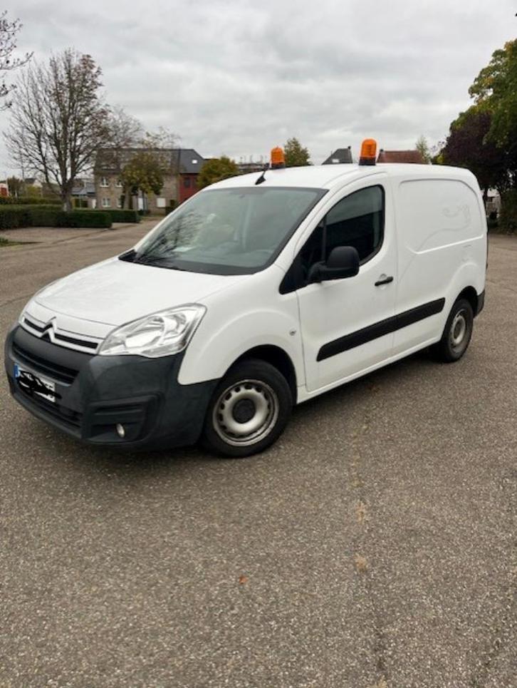 Citroën Berlingo Fourgon L1 1.600cc BlueHDi 55Kw/75pk, Auto's, Citroën, Bedrijf, Te koop, Berlingo, Airconditioning, Apple Carplay