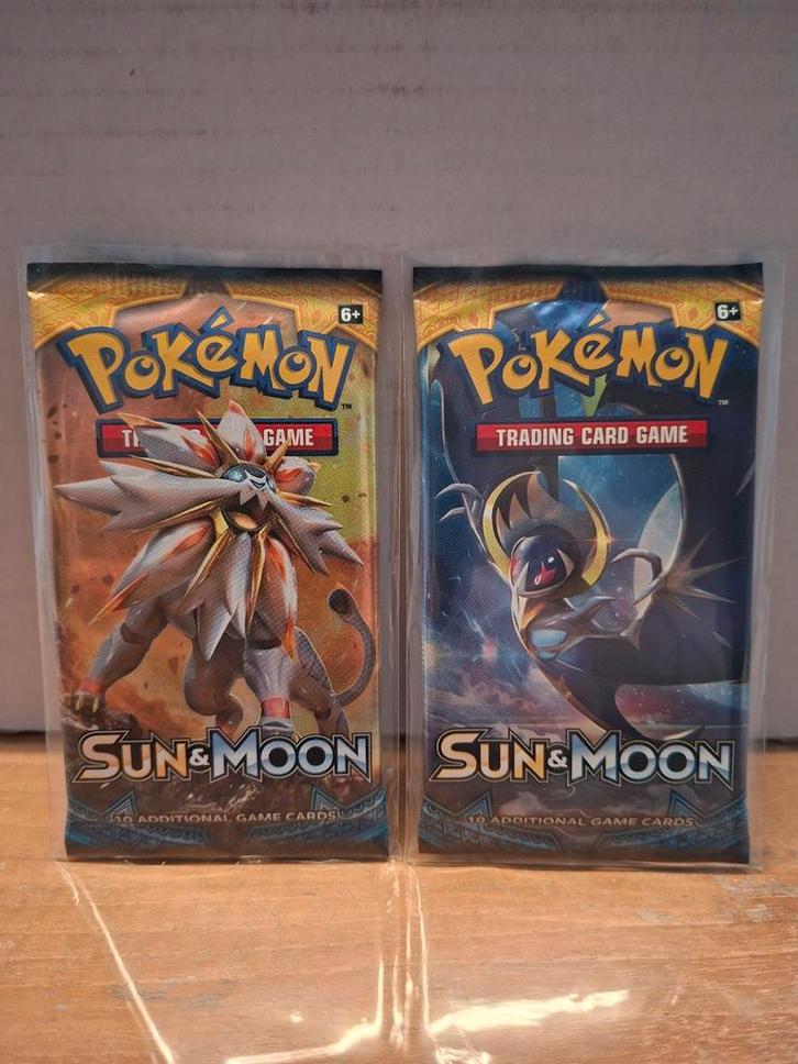 Boosterpacks Sun and Moon - base, Hobby en Vrije tijd, Verzamelkaartspellen | Pokémon, Booster, Ophalen