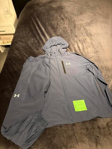 Under armour pak XXL trainingspak  beschikbaar voor biedingen