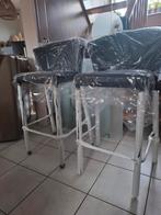 Deux Tabourets neuf en cuir noir et pieds noir, Enlèvement, Comme neuf, Fer