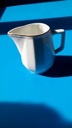 Wit melkkannetje porcelaine Bistro, Antiek en Kunst, Ophalen of Verzenden