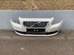 voorbumper volvo V50 / S40 2007 tot 2012 wit bumper 30744904, Auto-onderdelen, Gebruikt, Voor, Ophalen of Verzenden, Volvo