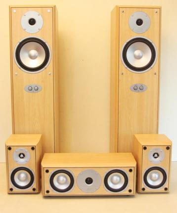 Eltax 1368 Evolution Power Tower / 600 Watts / 4 - 8 Ohms beschikbaar voor biedingen