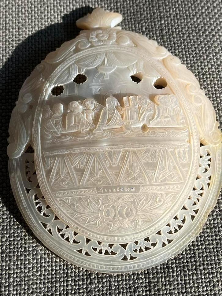 XIXth C. carved MOP nacre doopschelp JERUSALEM baptism shell, Antiek en Kunst, Antiek | Religieuze voorwerpen, Ophalen of Verzenden