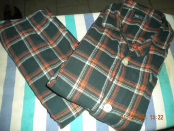 Pyjama's 2x (L) beschikbaar voor biedingen