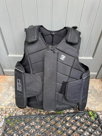 Bodyprotector Horka – maat M beschikbaar voor biedingen