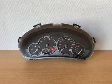 kilometerteller peugeot 206 2 stekkers 9634961480 '98 - '02 beschikbaar voor biedingen