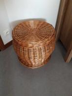 Retro rieten mand. H.40 cm., Huis en Inrichting, Ophalen, Zo goed als nieuw, Mand