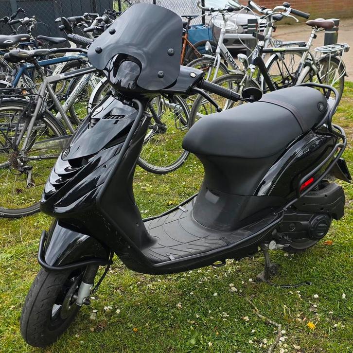 Piaggio Zip 4T Classe B 2023, Vélos & Vélomoteurs, Scooters | Piaggio, Comme neuf, Zip, Classe B (45 km/h), Essence, Enlèvement