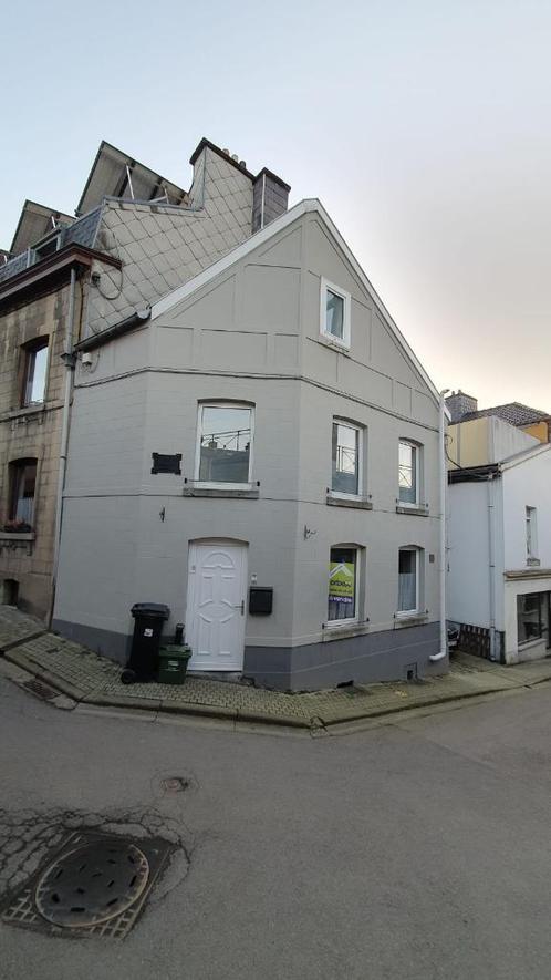Une jolie petite maison à louer à Spa, Immo, Huizen te huur, Provincie Luik, Hoekwoning, Direct bij eigenaar, D