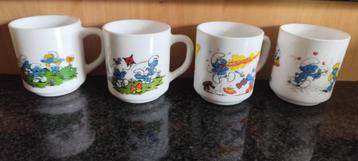 4 tasses Schtroumpfs (Pub. Benedictin) beschikbaar voor biedingen