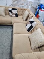 Canapé capitonnée, couleur beige,, Enlèvement ou Envoi