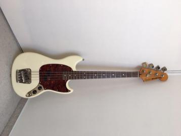 Squier Mustang bas, Muziek en Instrumenten, Ophalen, Zo goed als nieuw, Elektrisch