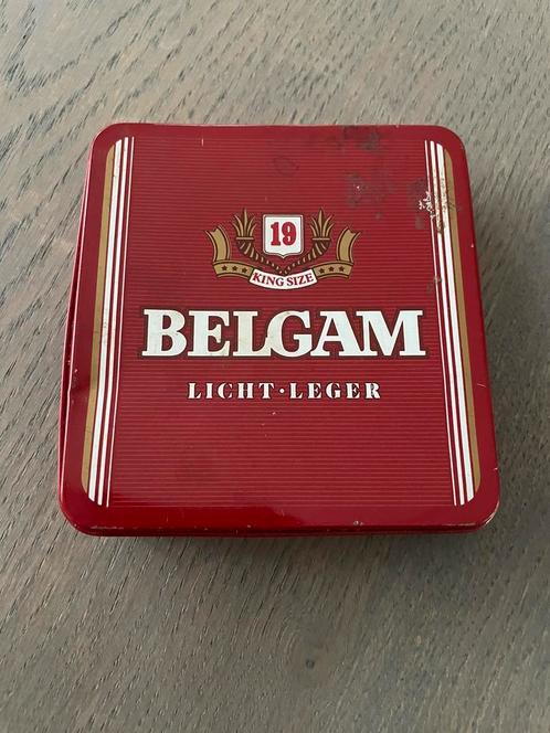 Blikken doosje Belgam 19 king-size Licht- Leger, Collections, Articles de fumeurs, Briquets & Boîtes d'allumettes, Comme neuf