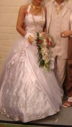 Satijnen trouwkleed M en accessoires, Vêtements | Femmes, Vêtements de mariage & Accessoires de mariage, Enlèvement, Comme neuf