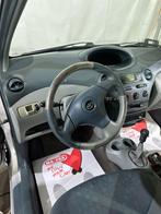 Toyota  yaris, Auto's, Toyota, Overige kleuren, Handgeschakeld, Grijs, Particulier