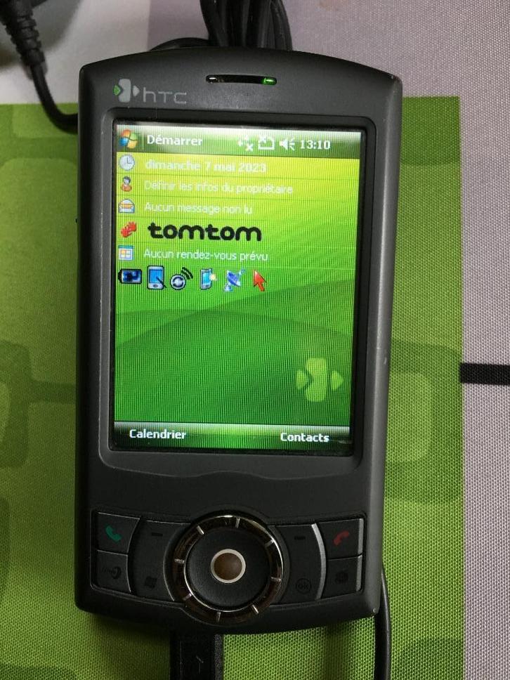 PDA HTC P3300, Télécoms, PDA, Utilisé, HTC ou Qtek, Récepteur GPS, Avec stylet, Enlèvement