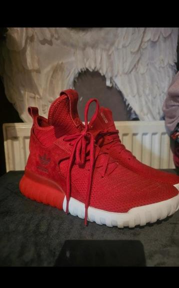 Adidas Tubular maat 40,5 beschikbaar voor biedingen
