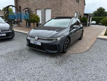 Volkswagen Golf VIII 1.5 eTSI 150PK DSG R-Line PANO NIEUW beschikbaar voor biedingen