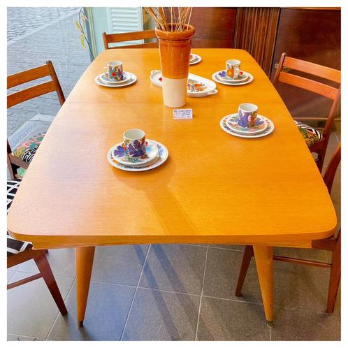 Table à manger vintage extensible, Huis en Inrichting, Tafels | Eettafels