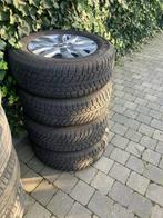 Dacia duster winterbanden, Auto-onderdelen, Banden en Velgen, Ophalen, Gebruikt, Banden en Velgen, 17 inch